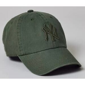 Mitchell & Ness MLB NY Yankees Tonal Logo Dad Hat, MOSS GREEN